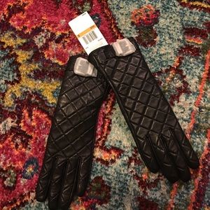 Michael Kors Gloves